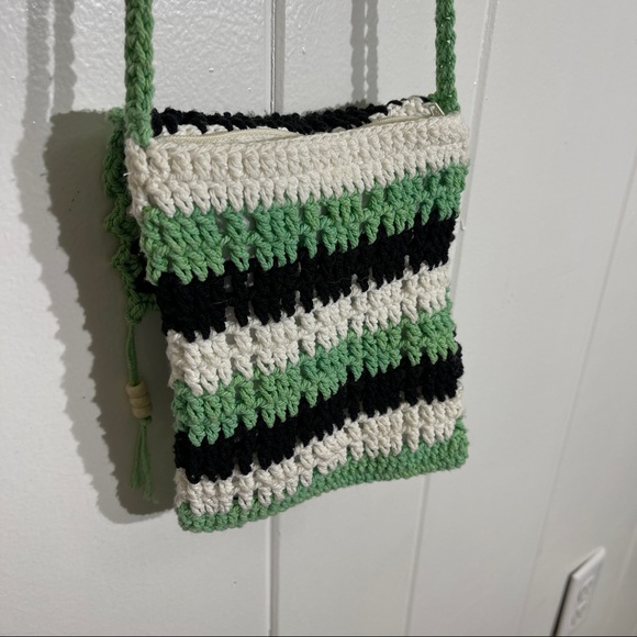 Crochet Crossbody Purse - Picture 3 of 5